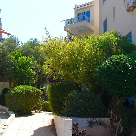 Diamond 101 Paphos